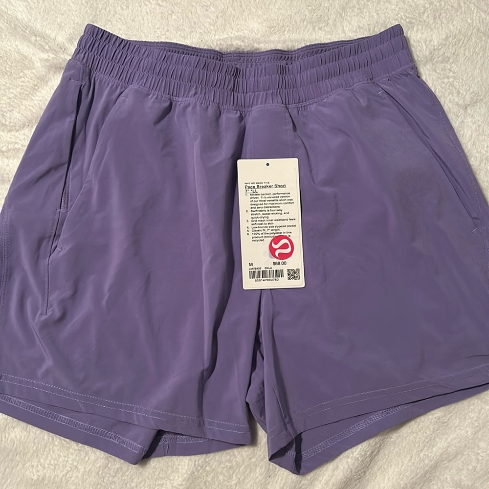 Lululemon men’s pace breaker short in 5.5in inseam, Dark Lavender